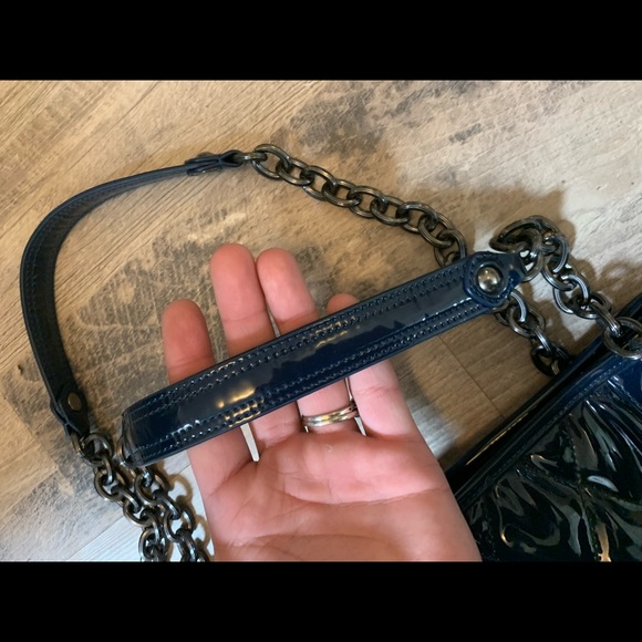 🆕 Coach | Cobalt Liquid Gloss Tote - Picture 4 of 14